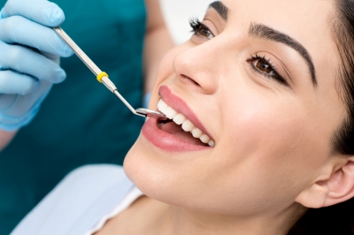 woman in dentist